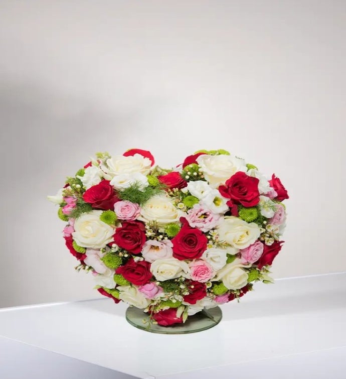 Centerpiece of Pink Roses