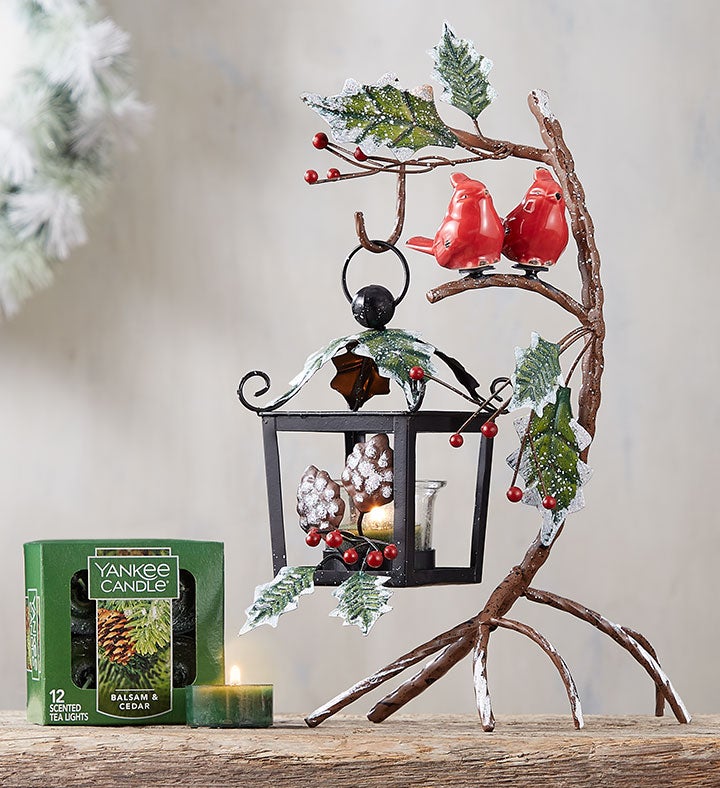 Snowy Cardinal Lantern with Yankee Candle® Set