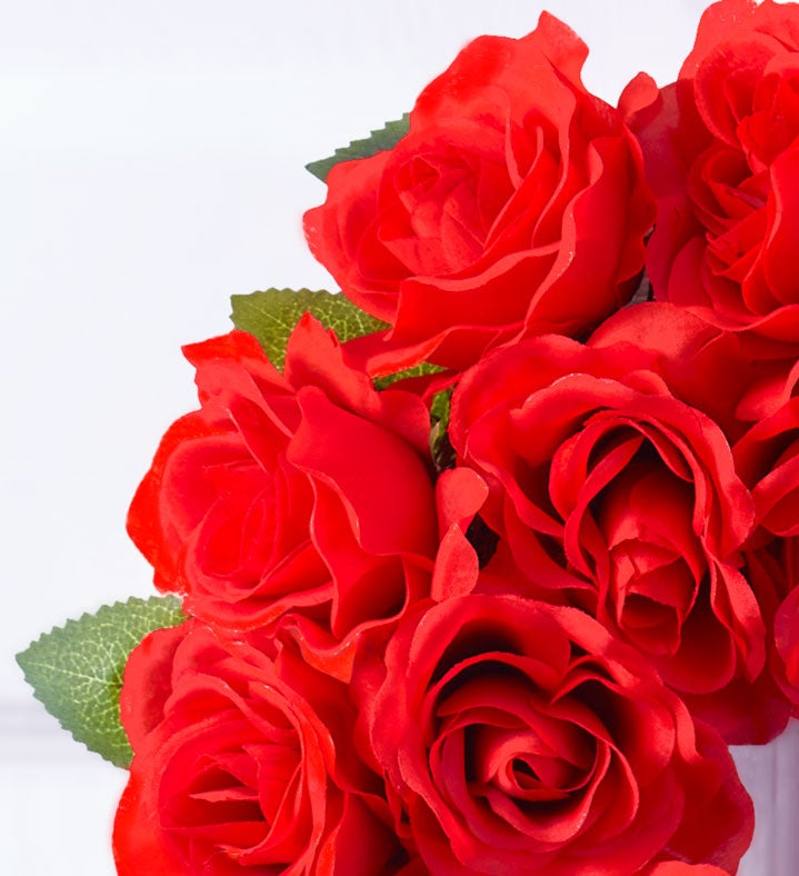 Keepsake Red Rose Heart Wreath-16"