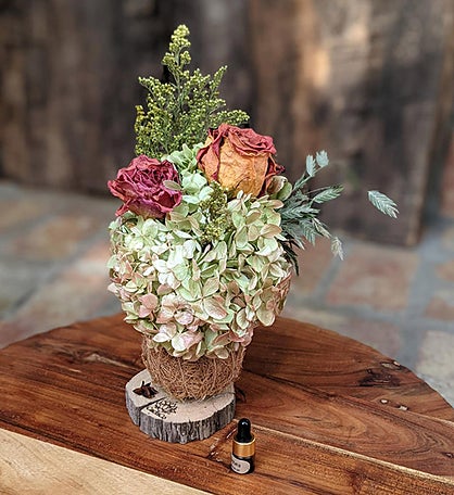 Eco Friendly Luxury Gift Set Dried Flower Bouquet With Fragrance