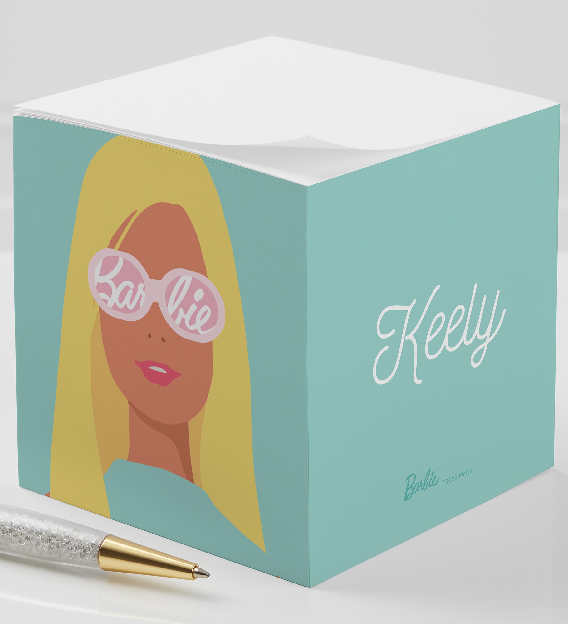 Malibu Barbie™ Personalized Paper Note Cube