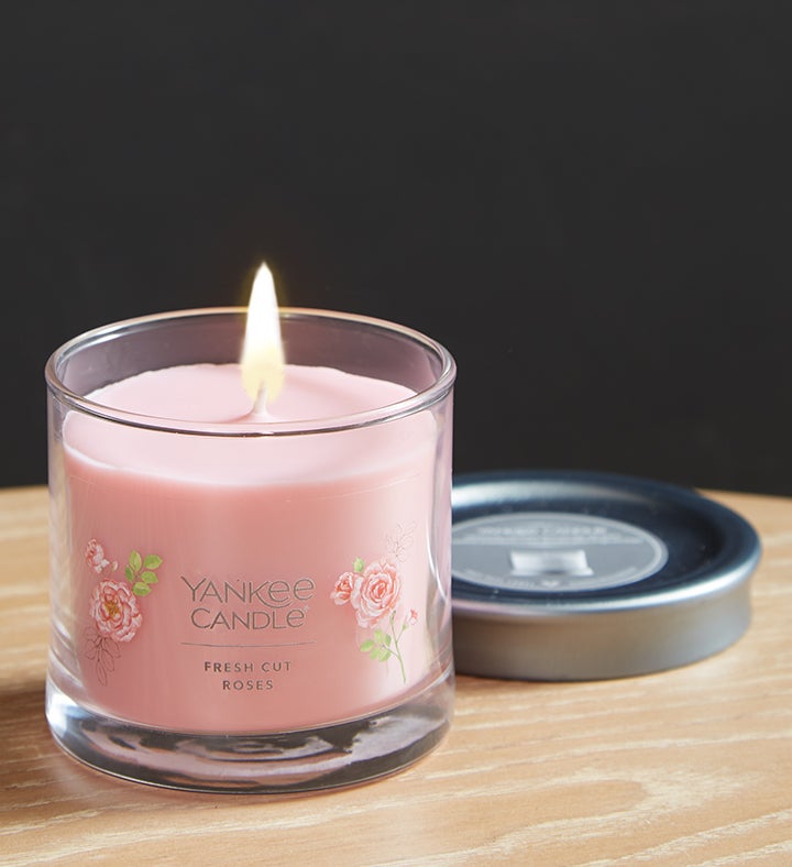 Rose Elegance™ Premium Long Stem Red Roses