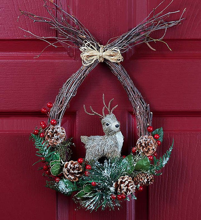 Reindeer Holiday Wreath   18"