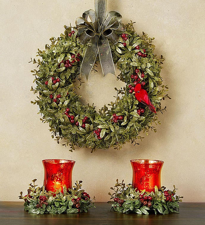 Kissing Krystals® Votive Holders and Wreath