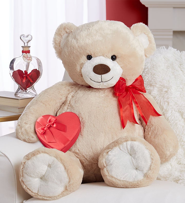 big valentines bear