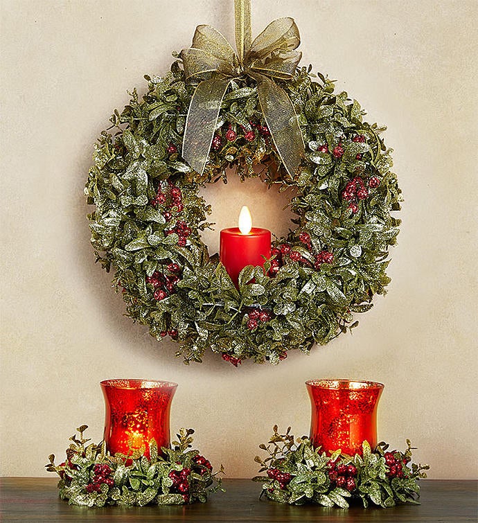 Kissing Krystals® Light Up Wreath
