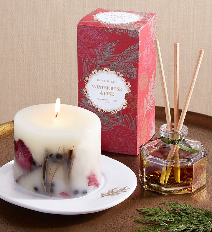 Rosy Rings Winter Rose & Pine Gift Set