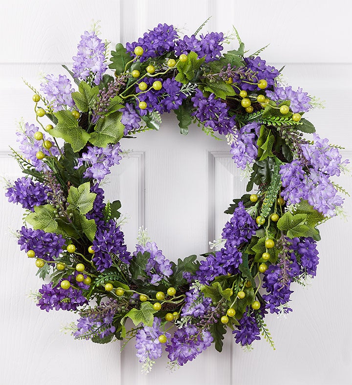 Faux Lilac Wreath 22"
