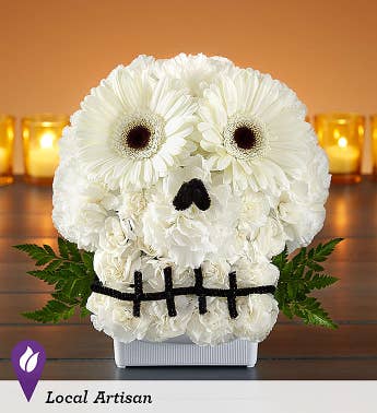 spooky skull flower arrangement