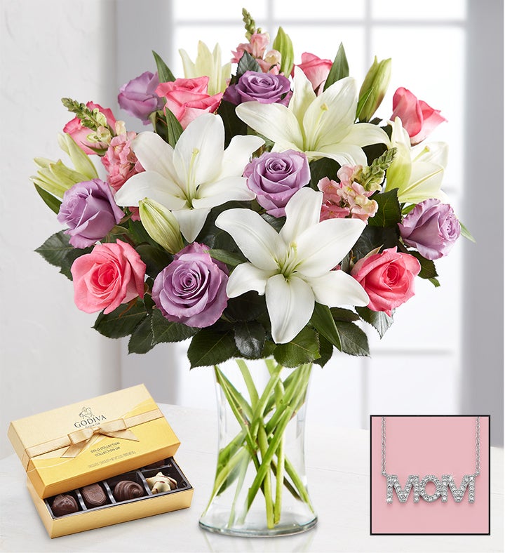 Lavish Bouquet for Mom