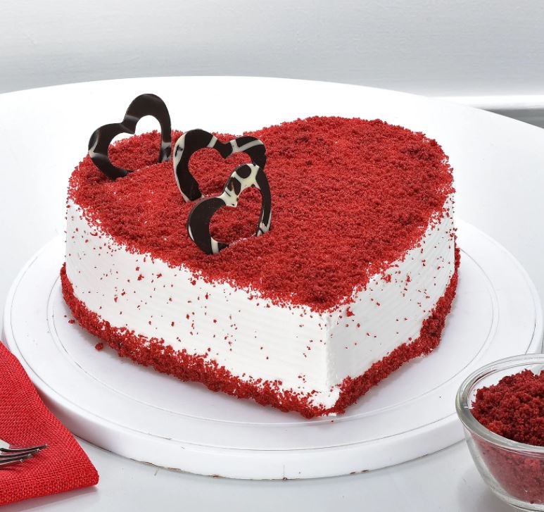 Red Velvet Heart Cake1kg Eggless