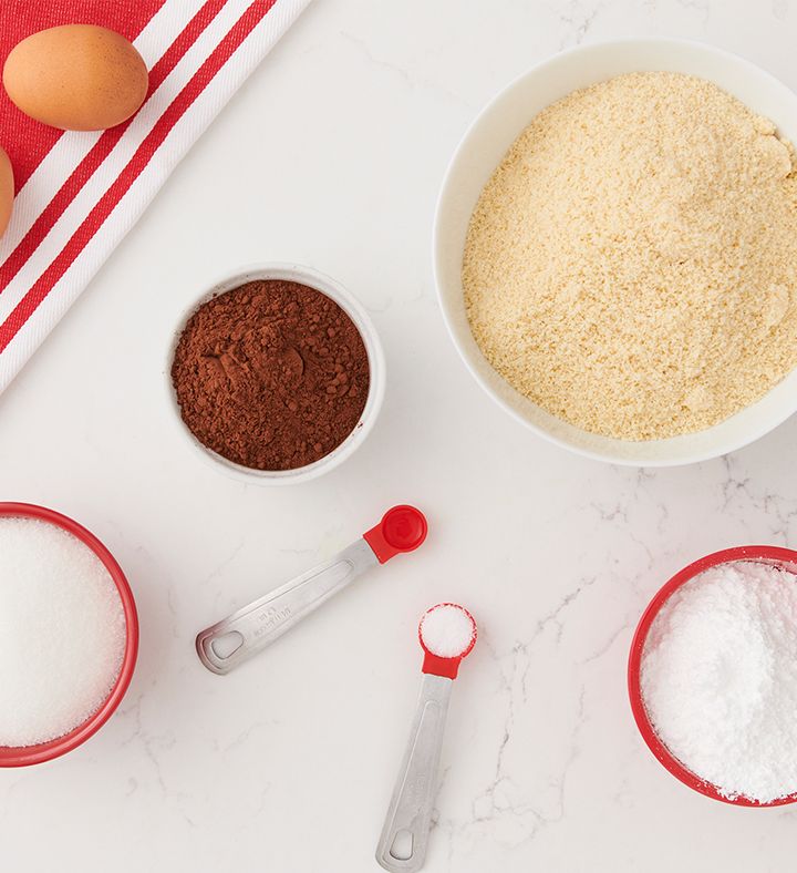 Amaretti Cookies DIY Baking Kit