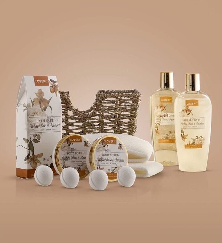 White Rose & Jasmine - 11 Pc Bath & Body Gift