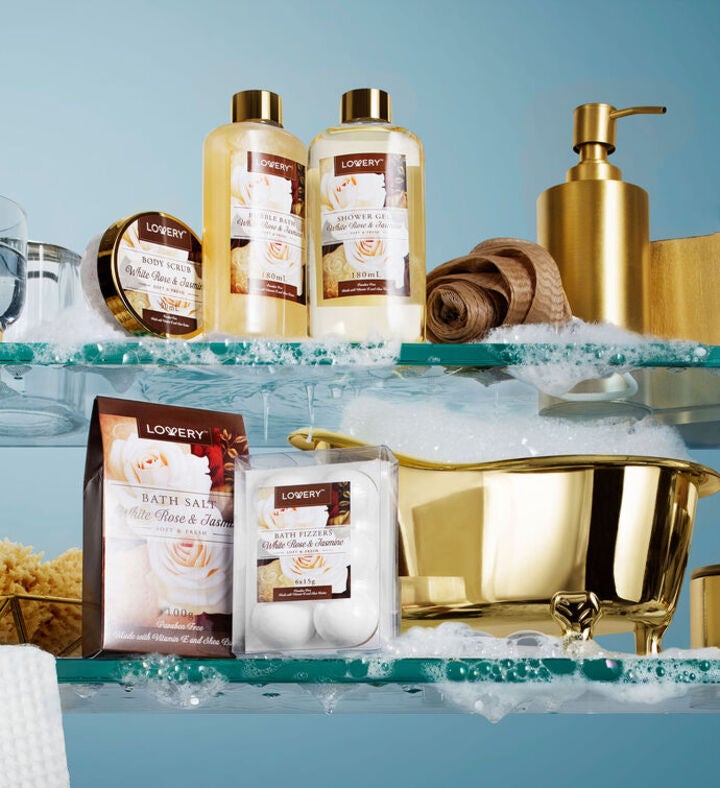 Home Spa Gift Basket, 13 Piece Bath & Body Set