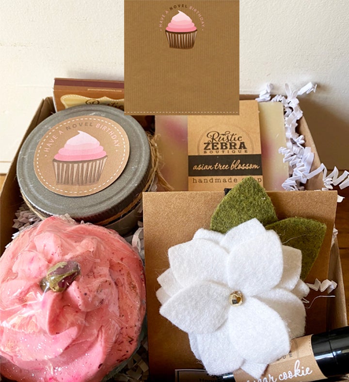 Novel Birthday Cupcake Gift Box