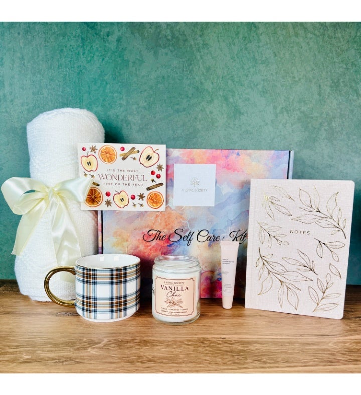 Cozy Autumn Spa Gift Box