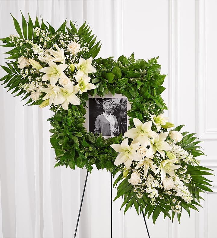 Cherished Remembrance™ Wreath   All White
