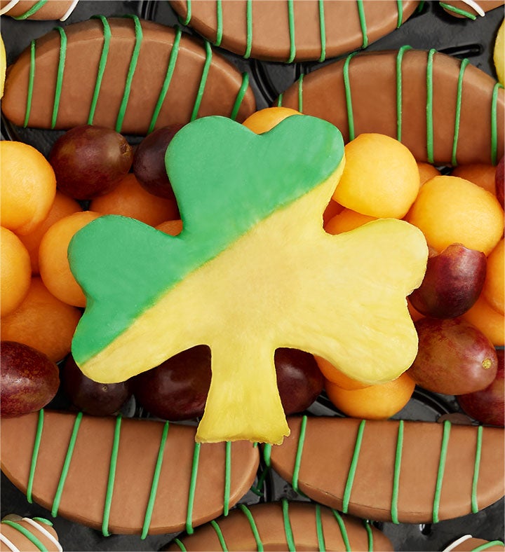 Perfectly Plated™ St. Pat's Dipped Fruit Platter