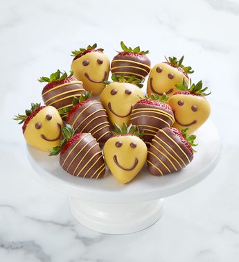 Strawberry Smiles Dipped Strawberries