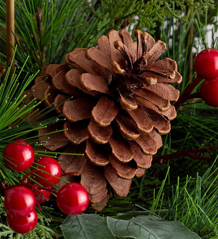 Evergreen Elegance Centerpiece