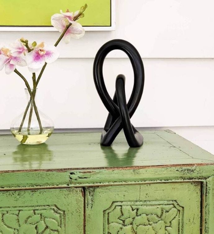 Handmade Natural Soapstone 10-inch Lover's Knot In Black