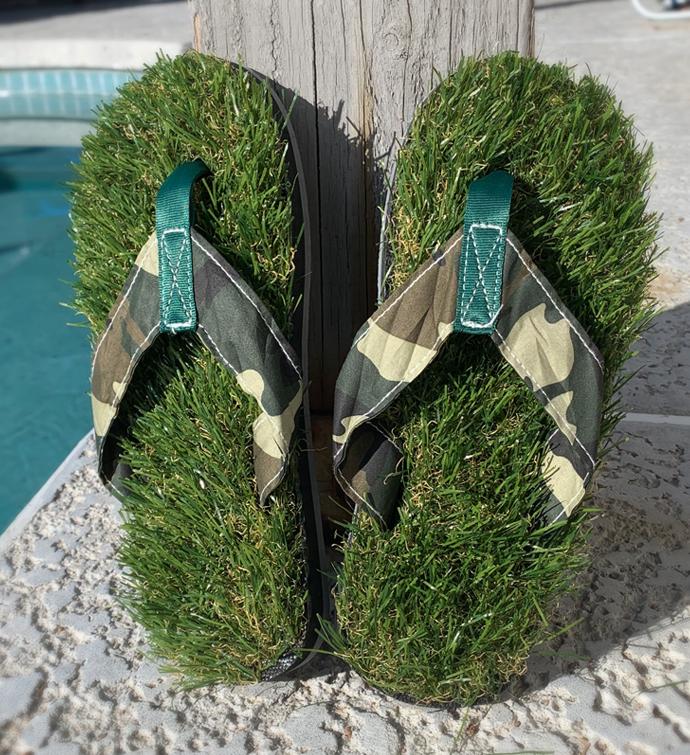 Green grass sale flip flops