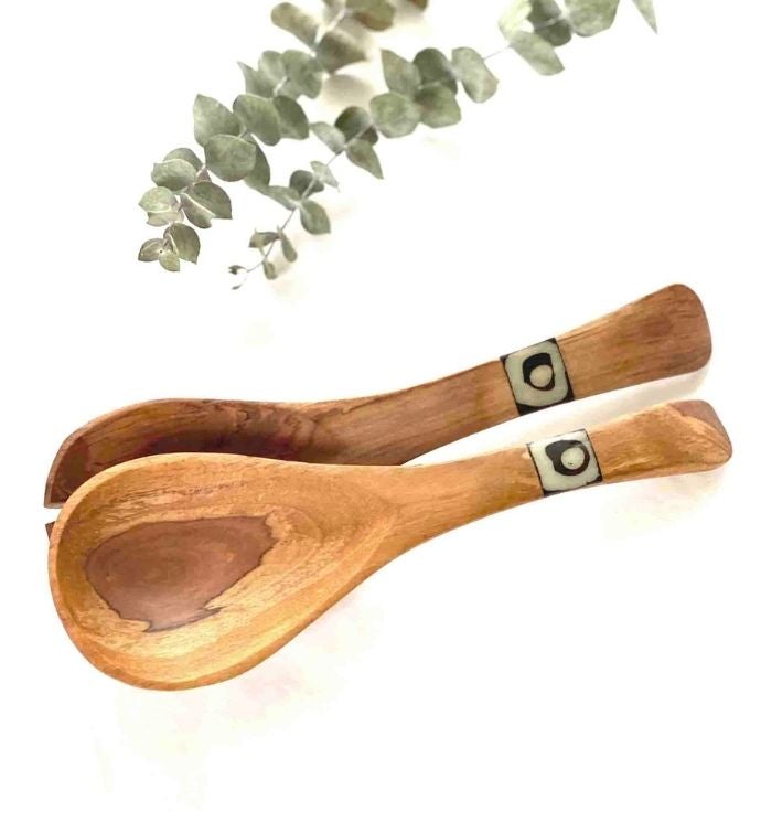 Small Olive Wood Serving Set With Batik Inlay Design