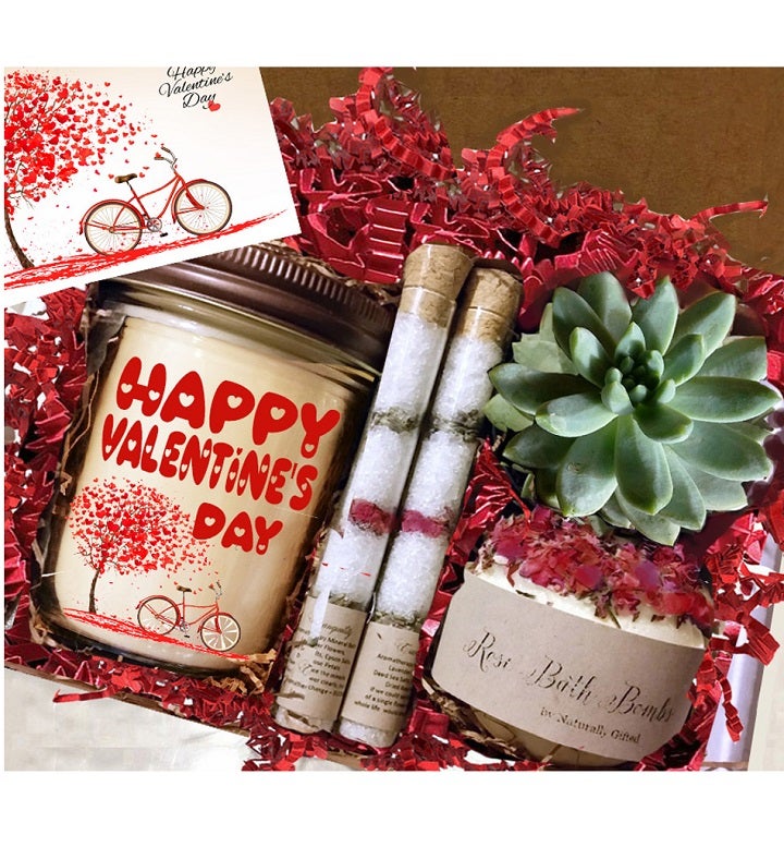 Valentine's Day on a Budget: Affordable and Thoughtful Gift Ideas