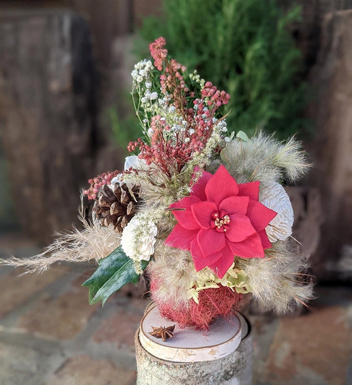 Holiday Flower Centerpiece With Fragrance