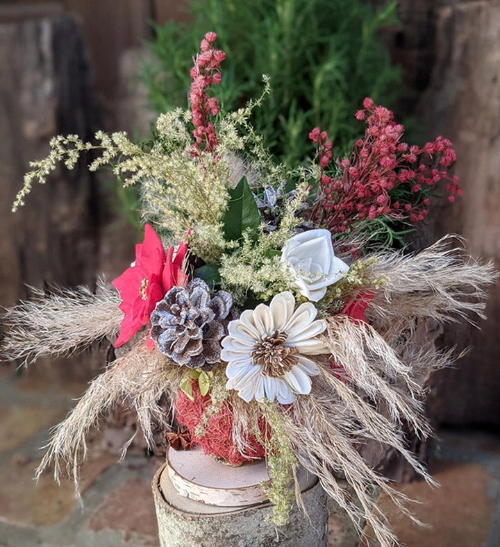 Holiday Flower Centerpiece With Fragrance