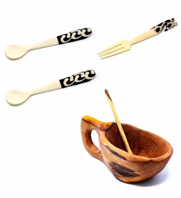 Bone & Wood Bar Set  2 Spoons, 1 Fork, Olive Pot