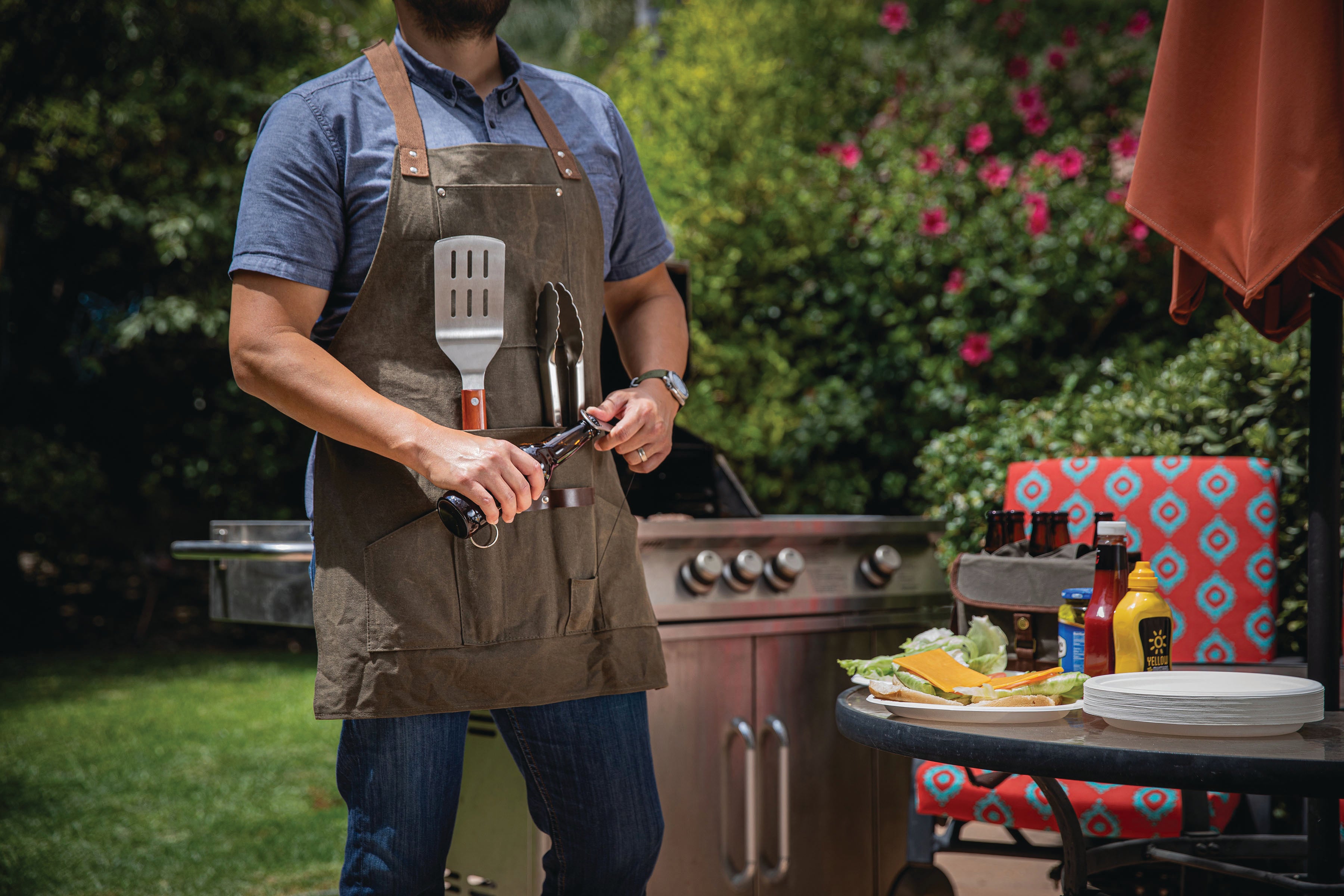 Bbq Apron With Tools & Bottle Opener