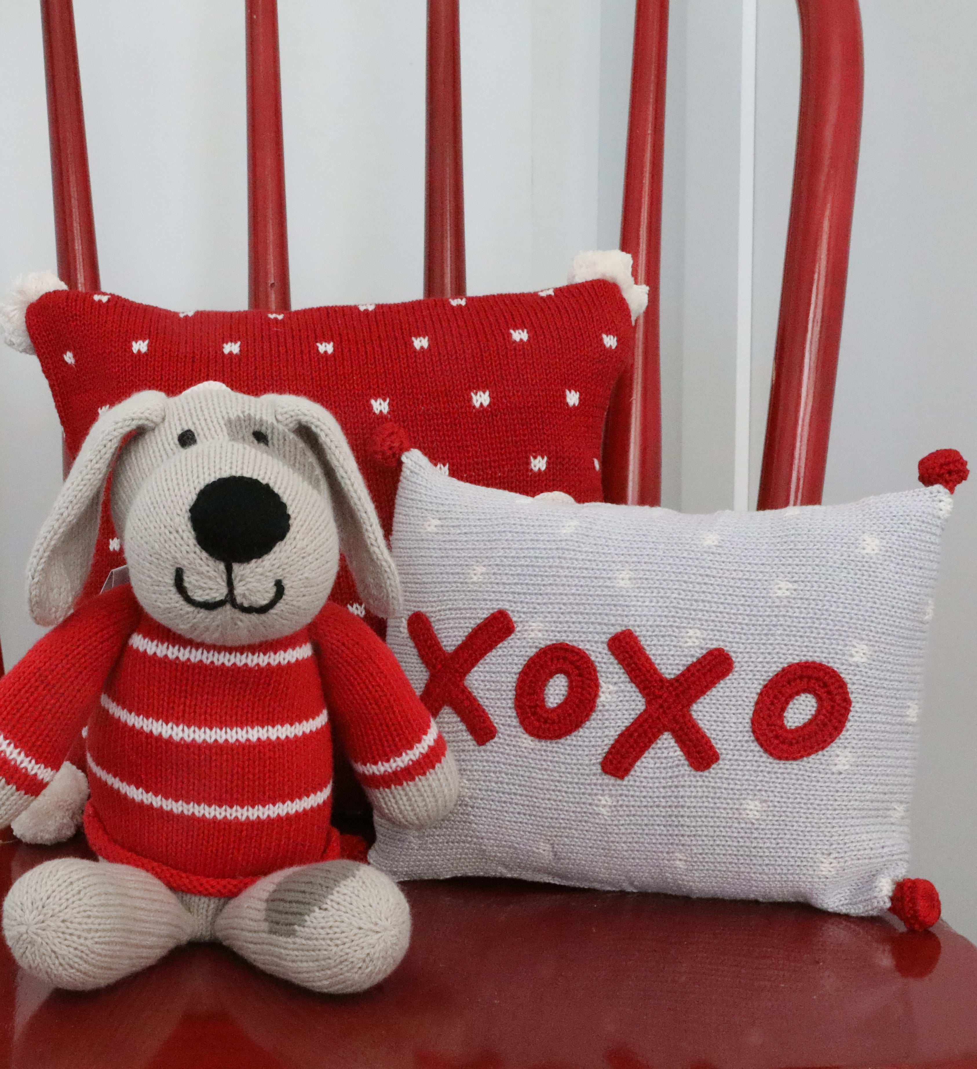 Xoxo Mini Pillow, Red