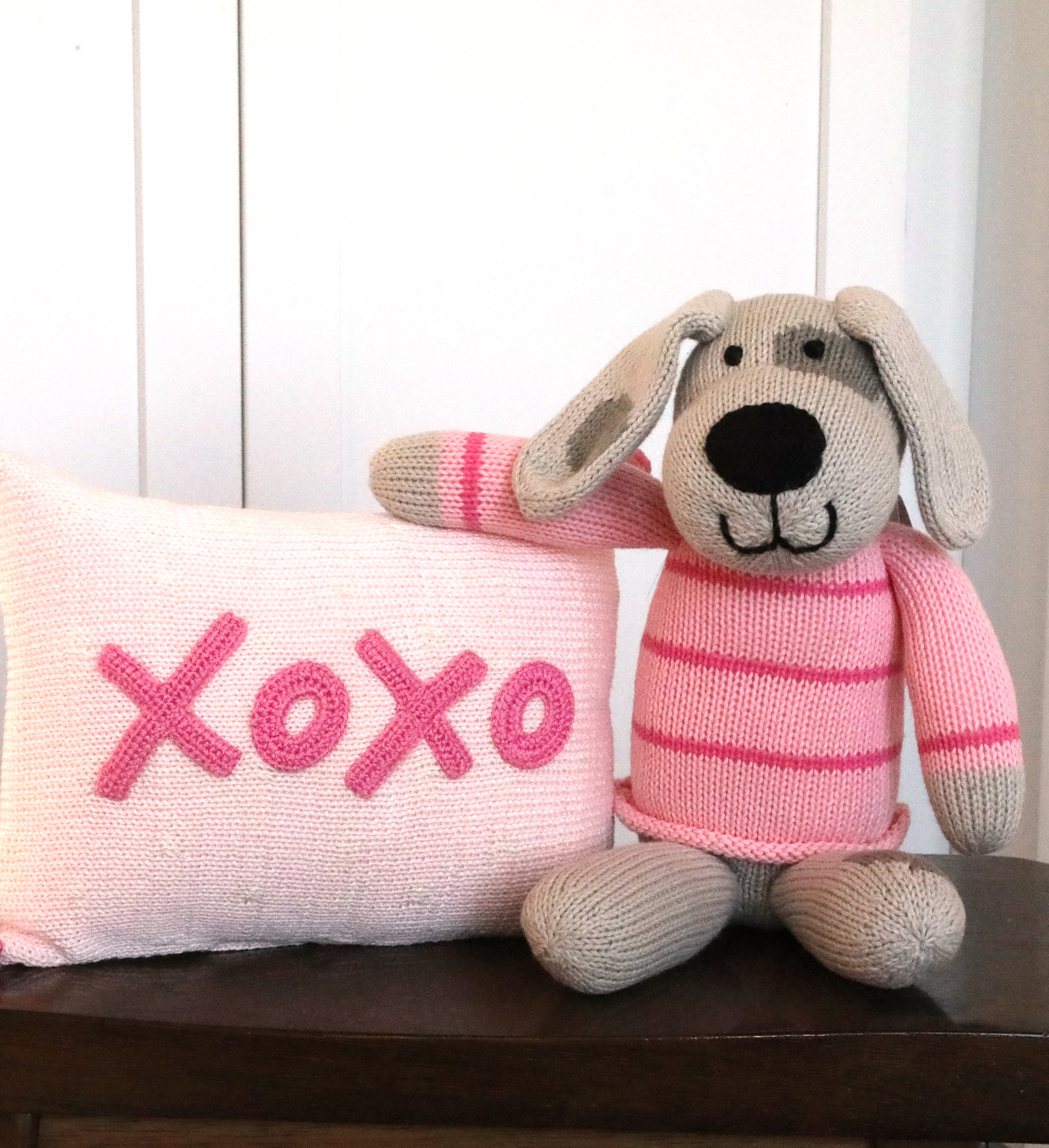 Knitted Valentine's Love Pup