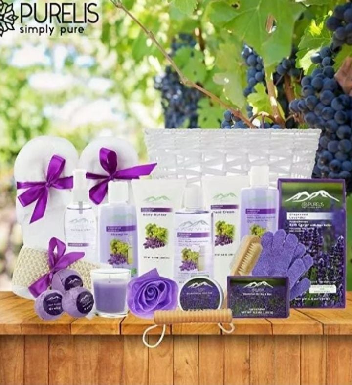 Luxurious Grapeseed & Lavender 20-piece Spa Bath And Body Gift Basket
