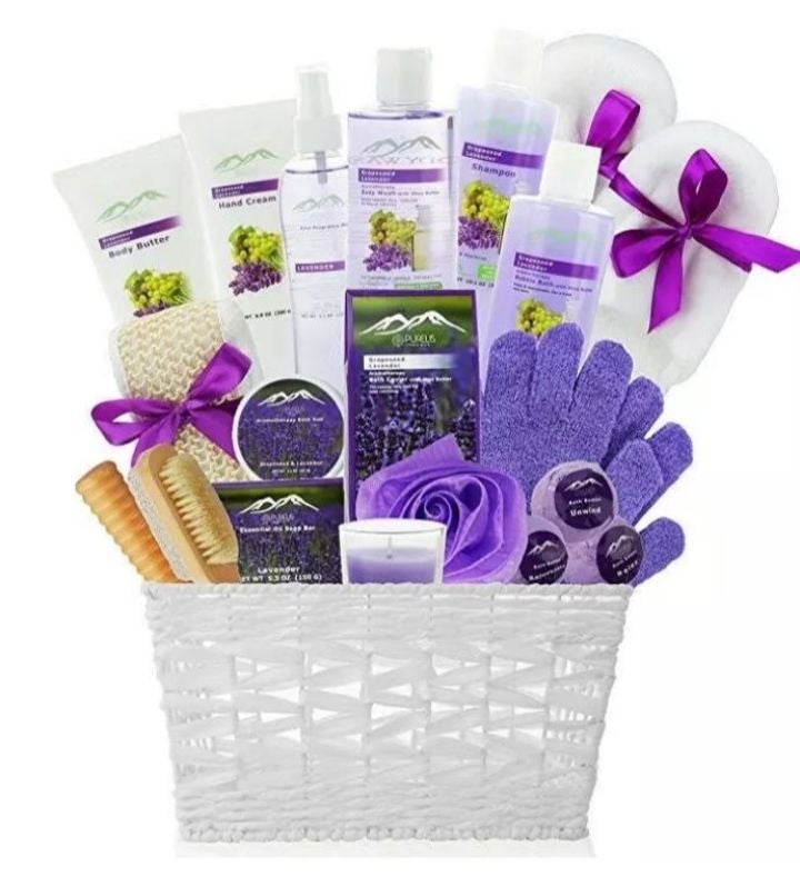 Luxurious Grapeseed & Lavender 20 piece Spa Bath And Body Gift Basket