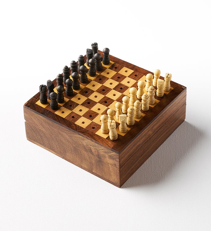 Travel Chess Game