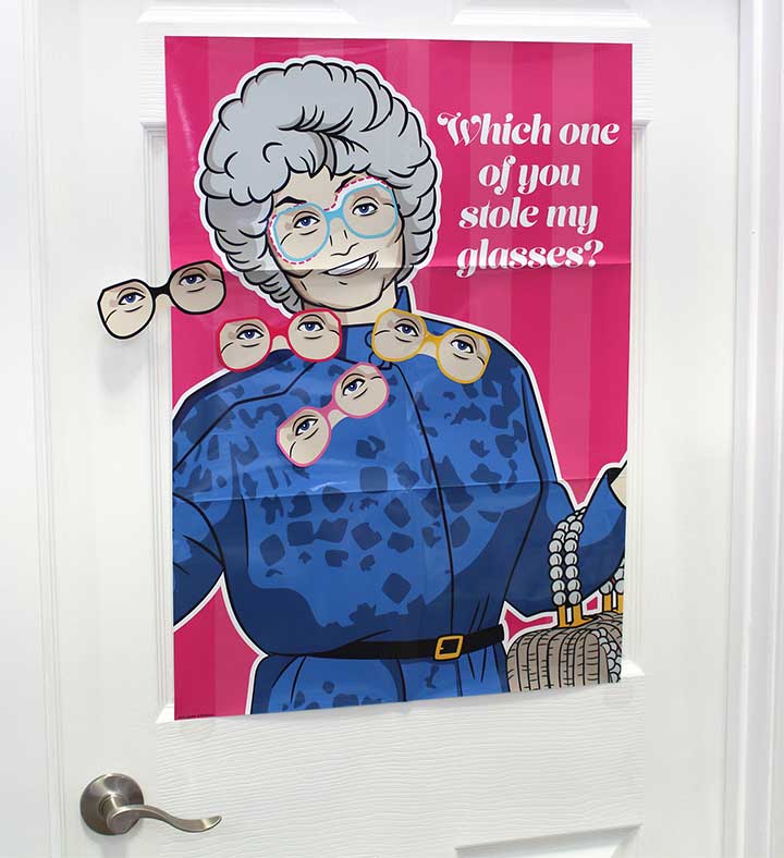 Golden Girls Pin-the-glasses On Sophia Party Game