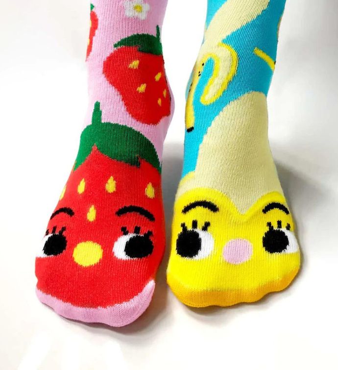 Strawberry & Banana Pals Socks - Mismatchy Set (2 Pairs!)