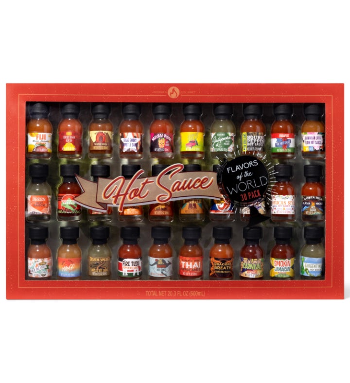 Flavors Of The World Hot Sauce Sampler, Set Of 30