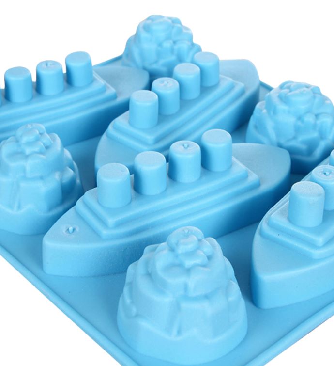Titanic Silicone Ice Tray And Chocolate Mold