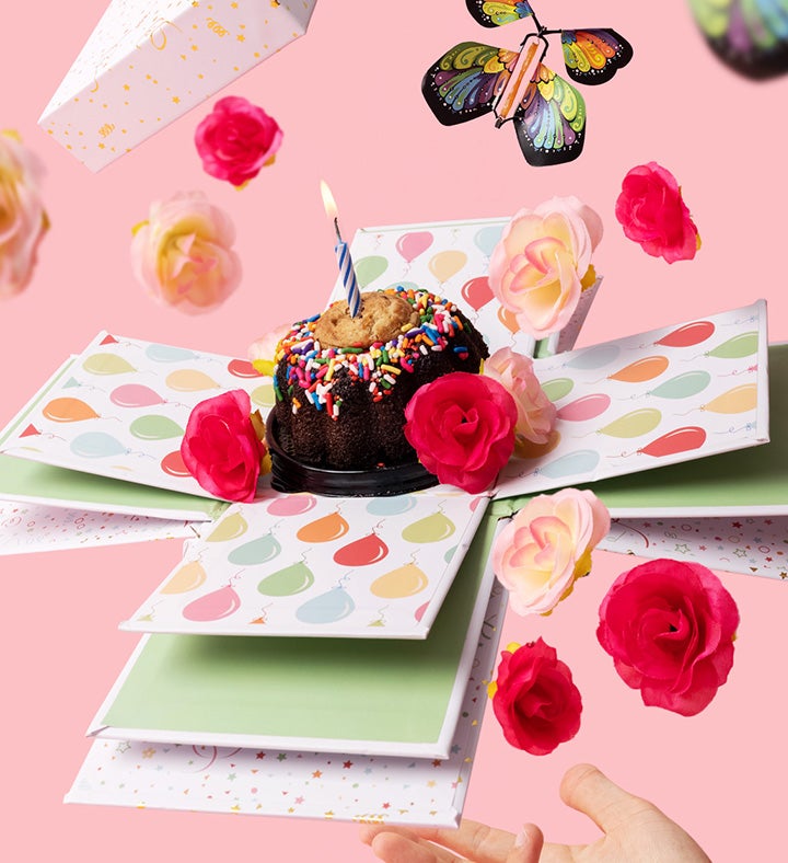 Surprise Explosion Cake Gift Box