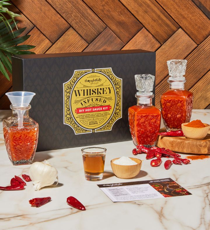 Make Your Own Whiskey Infused Hot Sauce DIY Gift Set