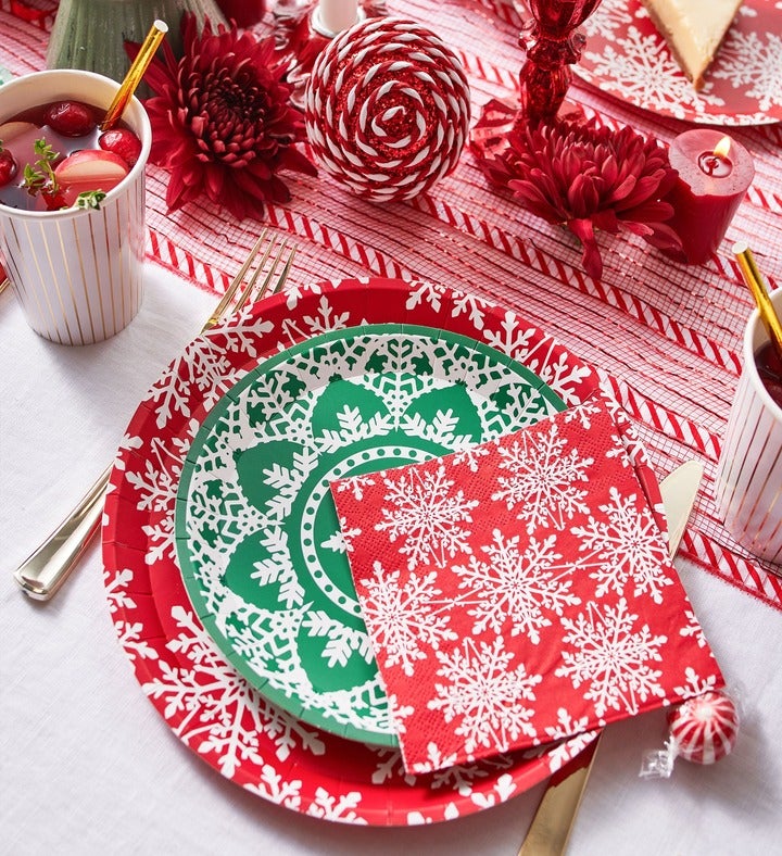 Jolly Snowflake Small Plates (10 Per Pack)