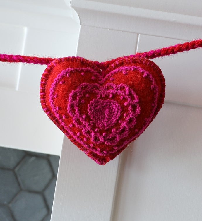 Valentine Heart Garland   Pink