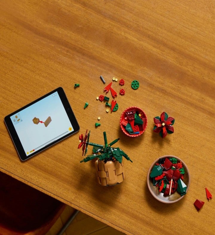LEGO Icons Poinsettia Plant Decor Building Set 10370