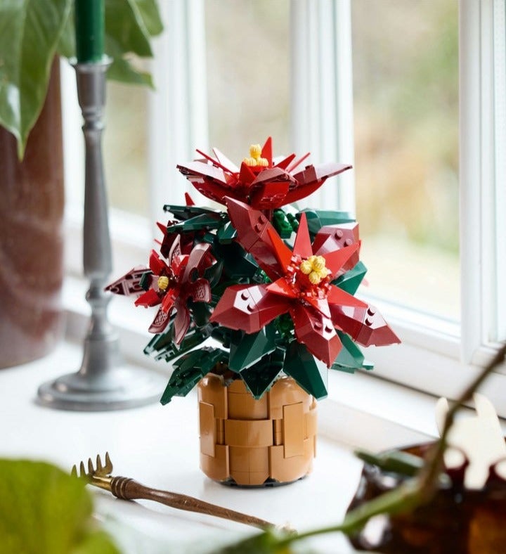 LEGO Icons Poinsettia Plant Decor Building Set 10370