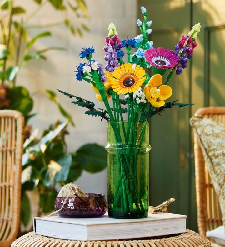 フラン LEGO Icons Wildflower Bouquet 10313 Building Set | 1800Flowers
