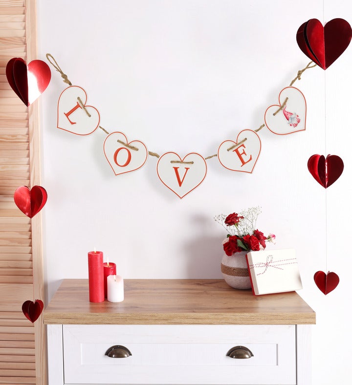 Hearts "love" Valentine's Day Metal Banner - 32" - White And Red