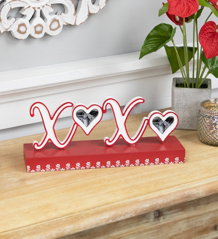 Heart And Floral "xoxo" Valentine's Day Photo Frame - 12"